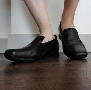 Men's black timberland leather loafers size 9